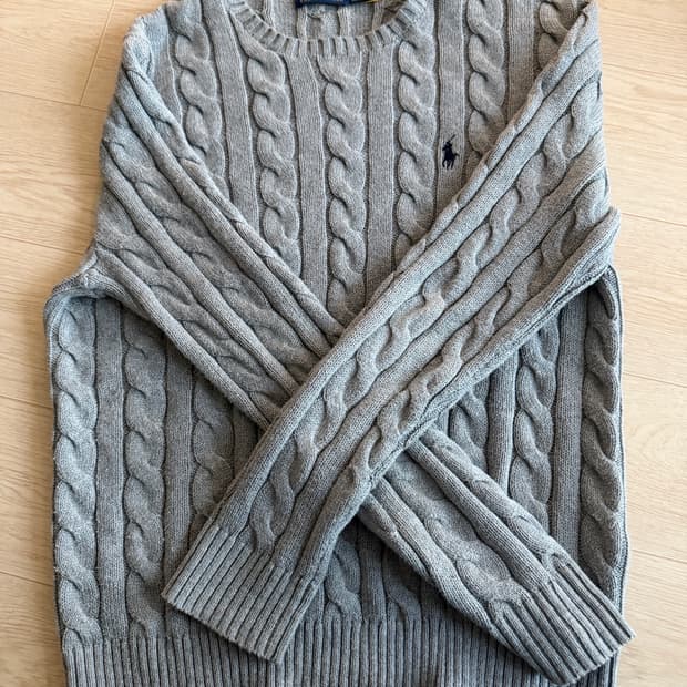 그레이 폴로 니트