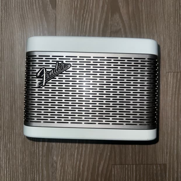 펜더(Fender) 뉴포트(Newport) 블루투스 스피커