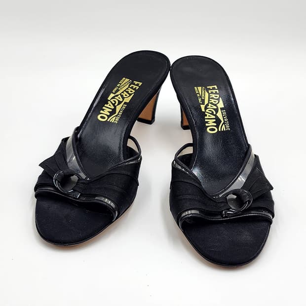 페라가모 빈티지 블랙 클리어 플라스틱 오픈토 슈즈 7