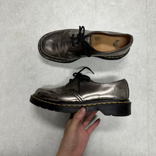 닥터마틴 13060 실버