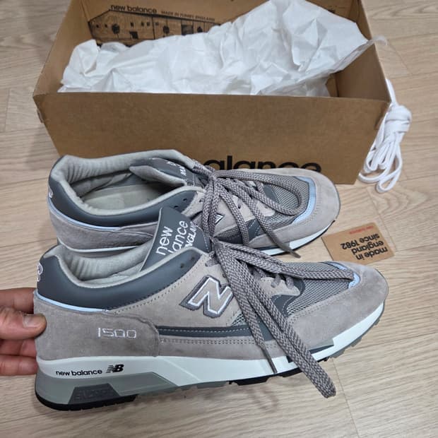 (핏팅모델 촬영 용 20 분 착용)뉴발란스 1500 그레이