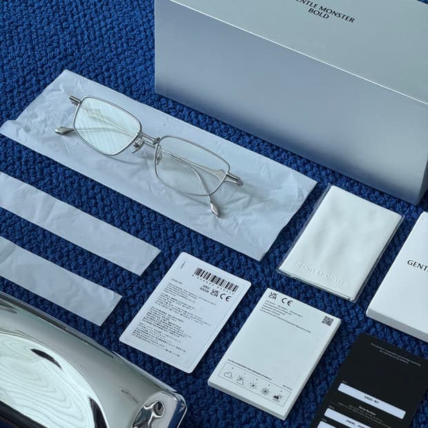 젠틀몬스터 사가 02 풀박스