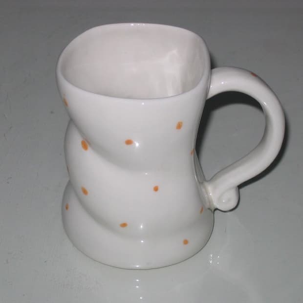 도트 머그컵
