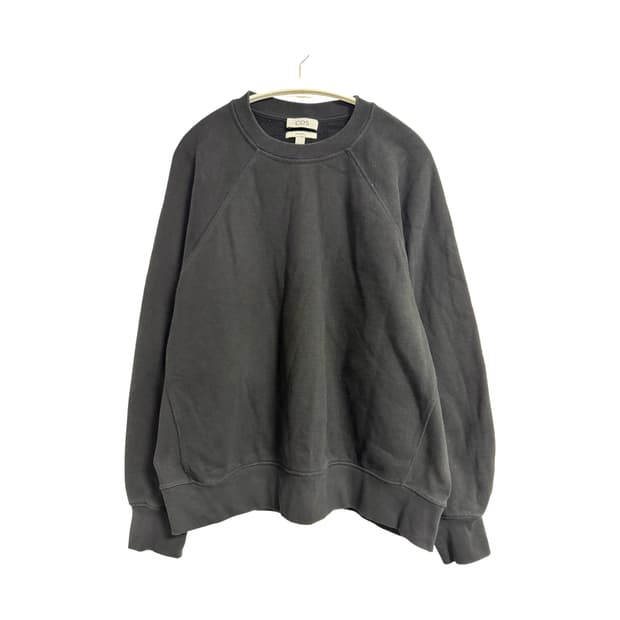 COS 릴랙스드 핏 크루넥 스웻셔츠