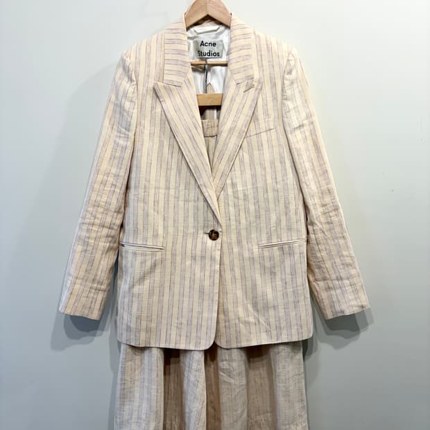 아크네 스튜디오 린넨 스트라이프 블레이저 셋업