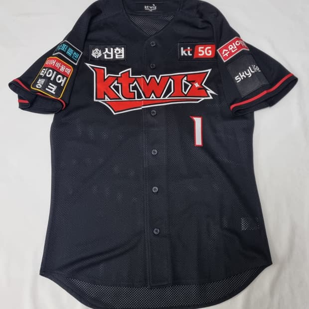 KT 위즈 원정 정성곤 실착 유니폼 팝니다 