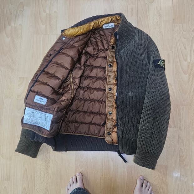 정품 스톤아일랜드 헤비니트 구스다운 이중레이어드 패딩 m사