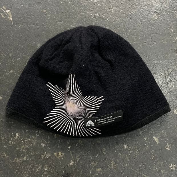 나이키 ACG 스타로고 비니 