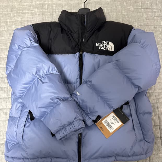 노스페이스 1996 눕시 해외판 여성용 xl 판매합니다
