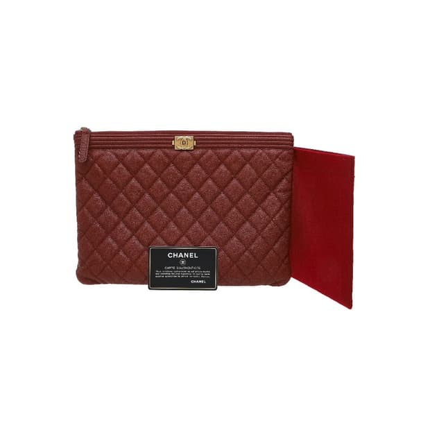 [A급] 샤넬 보이 캐비어 스킨 클러치 뉴미디움 판매합니다!!!