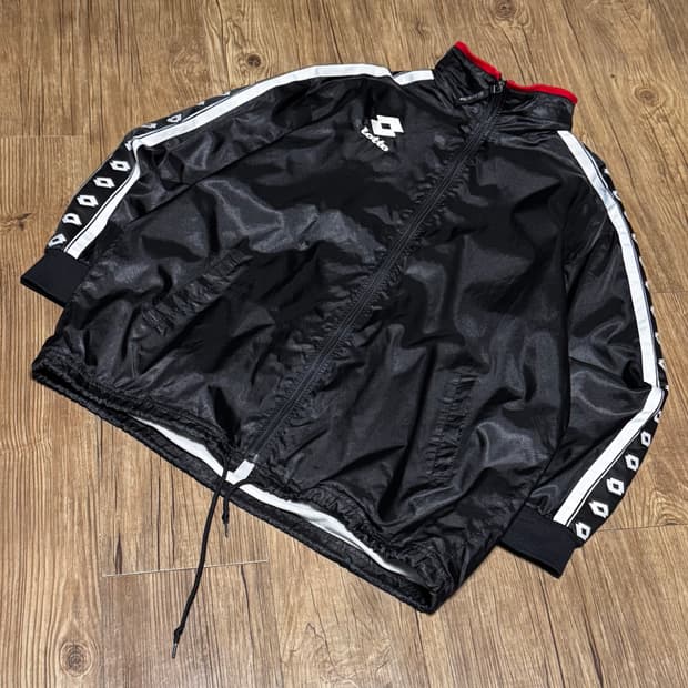 로또 올드스쿨 사이드 라인 바람막이 자켓