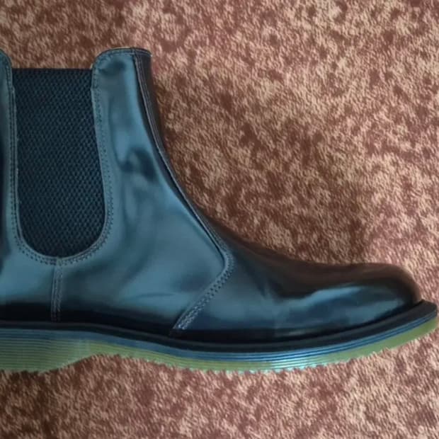 닥터마틴 첼시부츠 플로라 체리레드 275