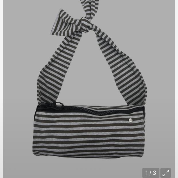 더뮤지엄비지터 통발백 카키그레이