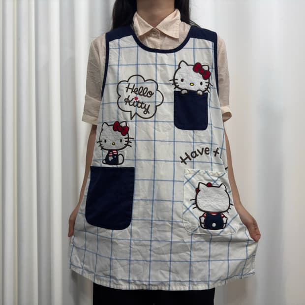 hello kitty apron