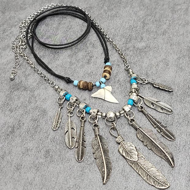 feather necklace set