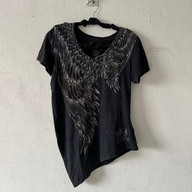 Buckaroo angel wing graphic tee