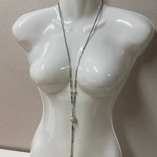 실버톤 드롭 진주 목걸이