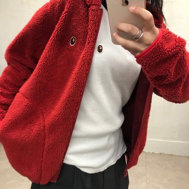 베이프 후리스 후드집업