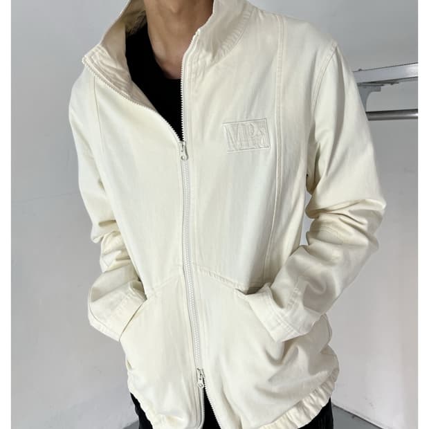 플라스틱프로덕트 MPa PORTABLE JACKET (IVORY)