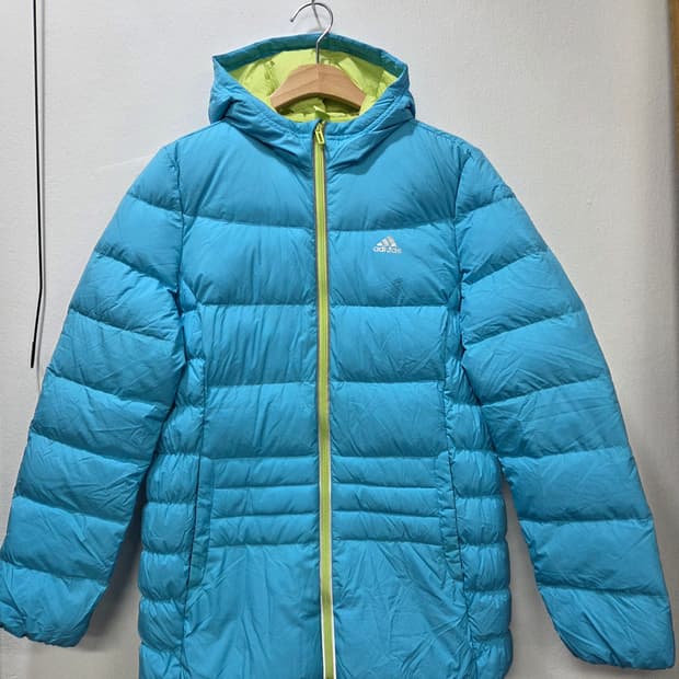 아디다스 하늘색 덕다운 패딩 점퍼 Y2K 