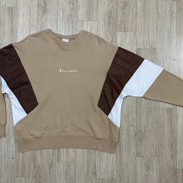 105) 80's 복각 챔피온 재팬 절개 가오리핏 맨투맨