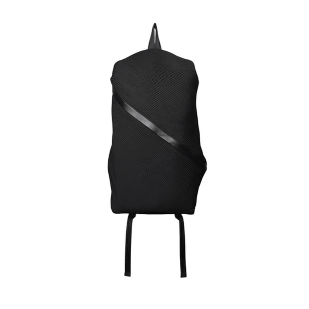 pleats bias backpack