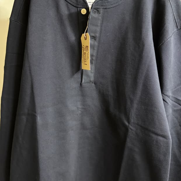 브론슨 헨리넥 XXL 블랙,에크루 새상품