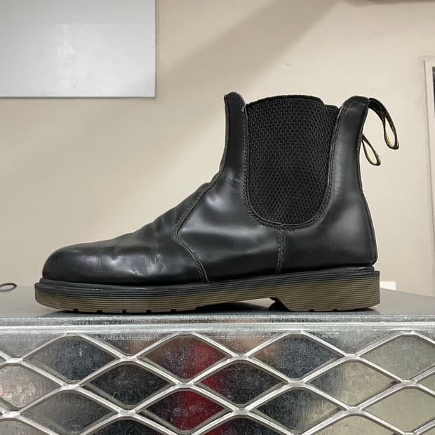 닥터마틴 2976 첼시부츠 uk8