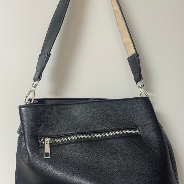가죽 숄더 백 검정 블랙