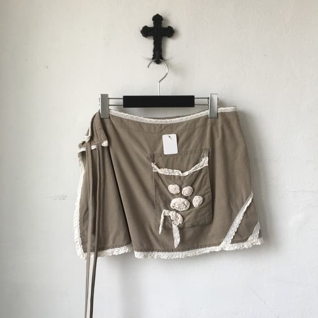 Crochet point apron