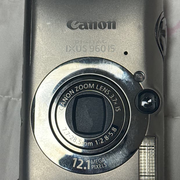 Canon ixus 960