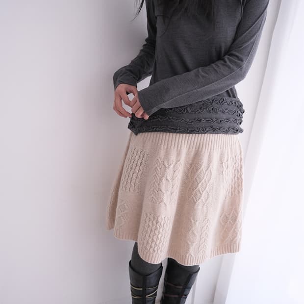 Cable knit skirt