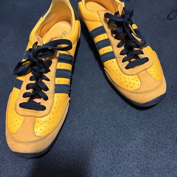 아디다스 재팬 옐로우 코어 블랙 270