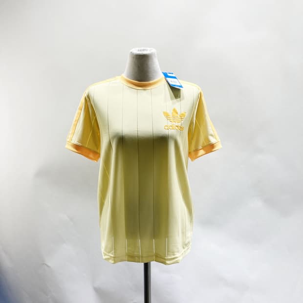 아디다스 2023택새상품 3스트라이프 티셔츠 S 진스센스