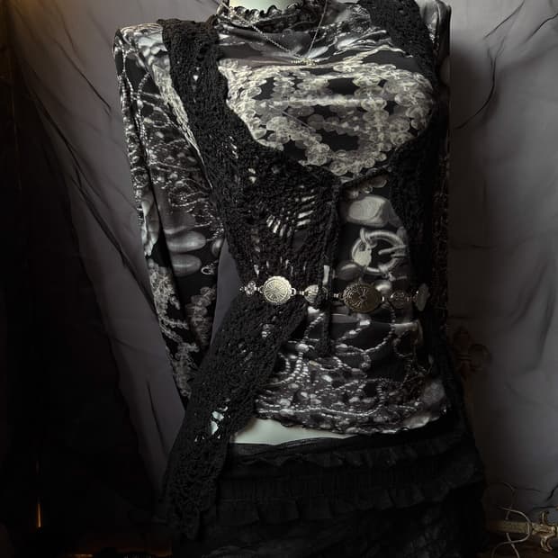 Pompom Crochet Vest 0162