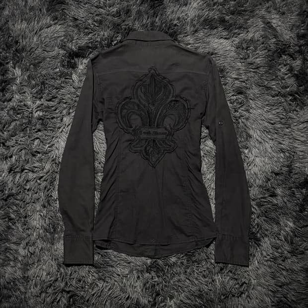 Cook Jeans 플뢰르 드 리스 패치 블랙 슬림핏 셔츠