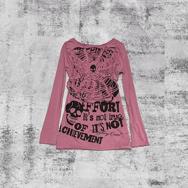 (lazy daisy) goth punk web t 