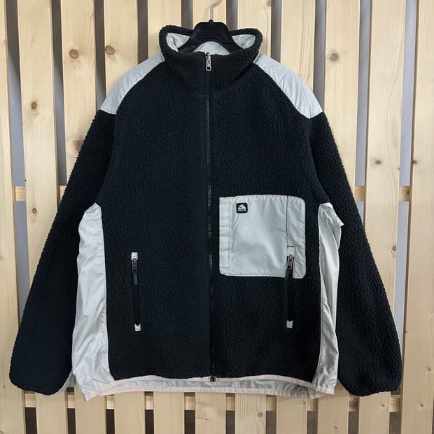 (L) 나이키 ACG 리버시블 플리스 자켓 양면