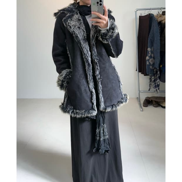 Semantic design 무스탕
