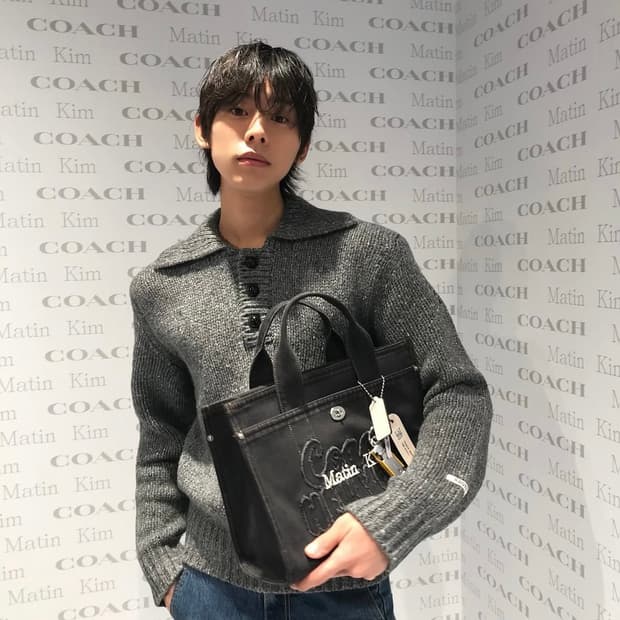 RECTO VINTAGE BUTTON UP  KNIT SWEATER