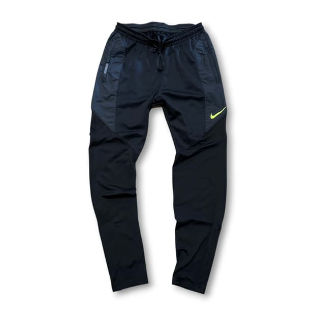 Nike 드라이 핏 스트라이크 팬츠
