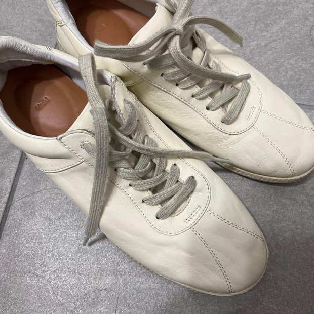 킨치 weaker 265 화이트 색상