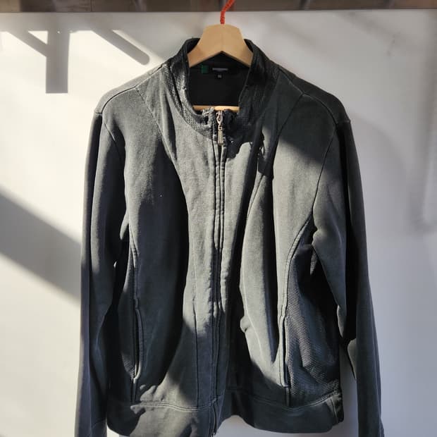 DESIGNWORKS 펀칭 레더 집업