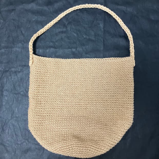 핸드메이드 라피아 백 베이지 머듈 더로우 마리암나시르자데