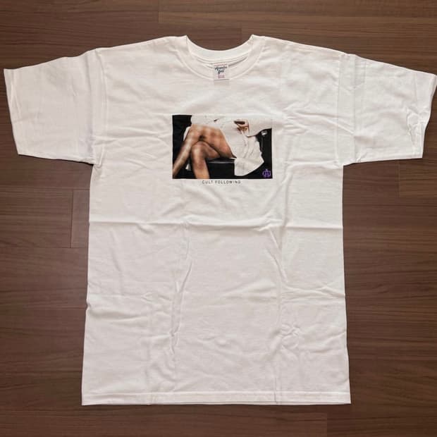 아키풀코골드 Cult Following Tee