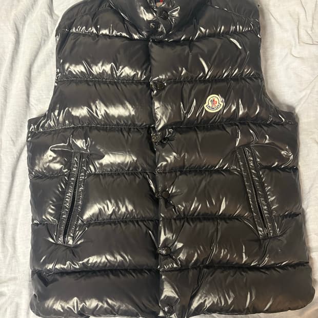 몽클레어 23fw 티브 다운 패딩 배스트 블랙 [3] 새상품급