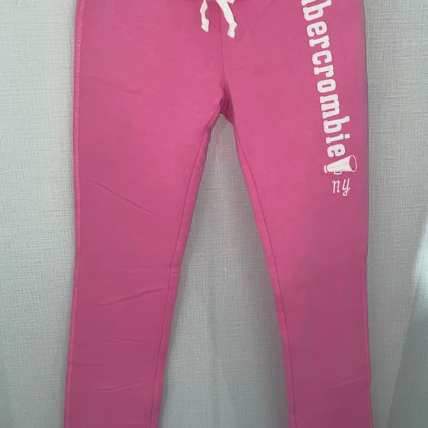아베크롬비 핑크 트레이닝 팬츠 스키니핏 로우라이즈