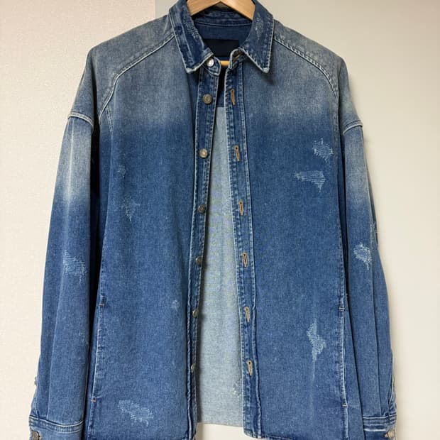 [48] 준지 데미지 데님 셔츠형 자켓