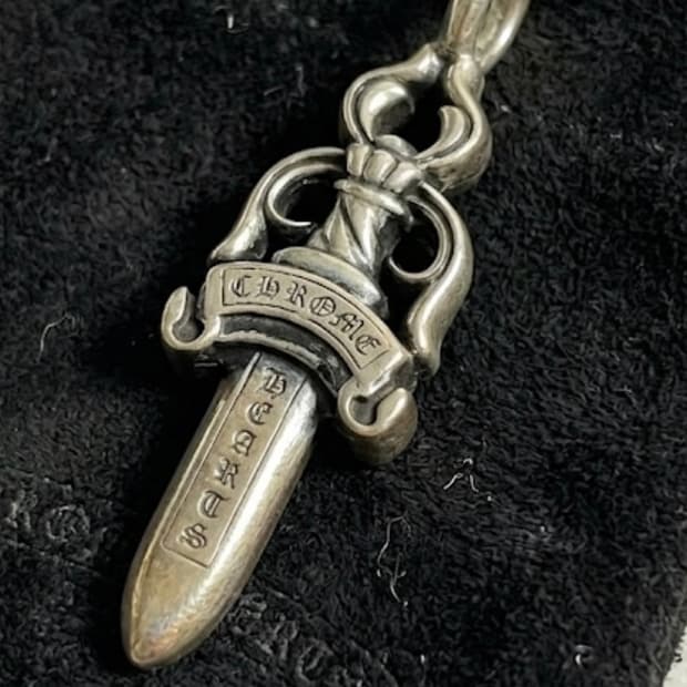 크롬하츠 대거 팬던트