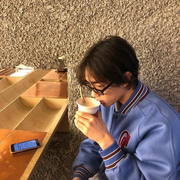 [M]테켓 바시티자켓 판매합니다(홍태준님 착용)